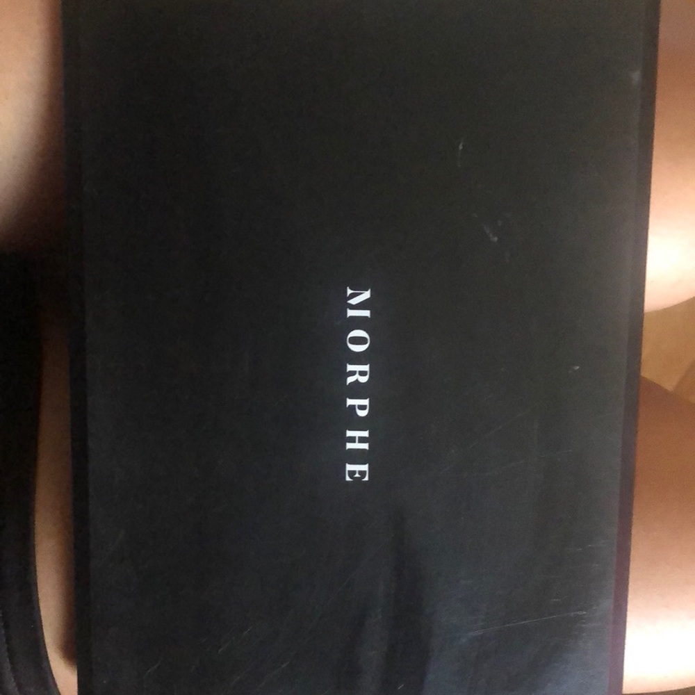 Morphe eyeshadow pallete 35F